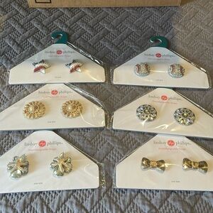 New lot of 6 Lindsay Phillips shoe snaps